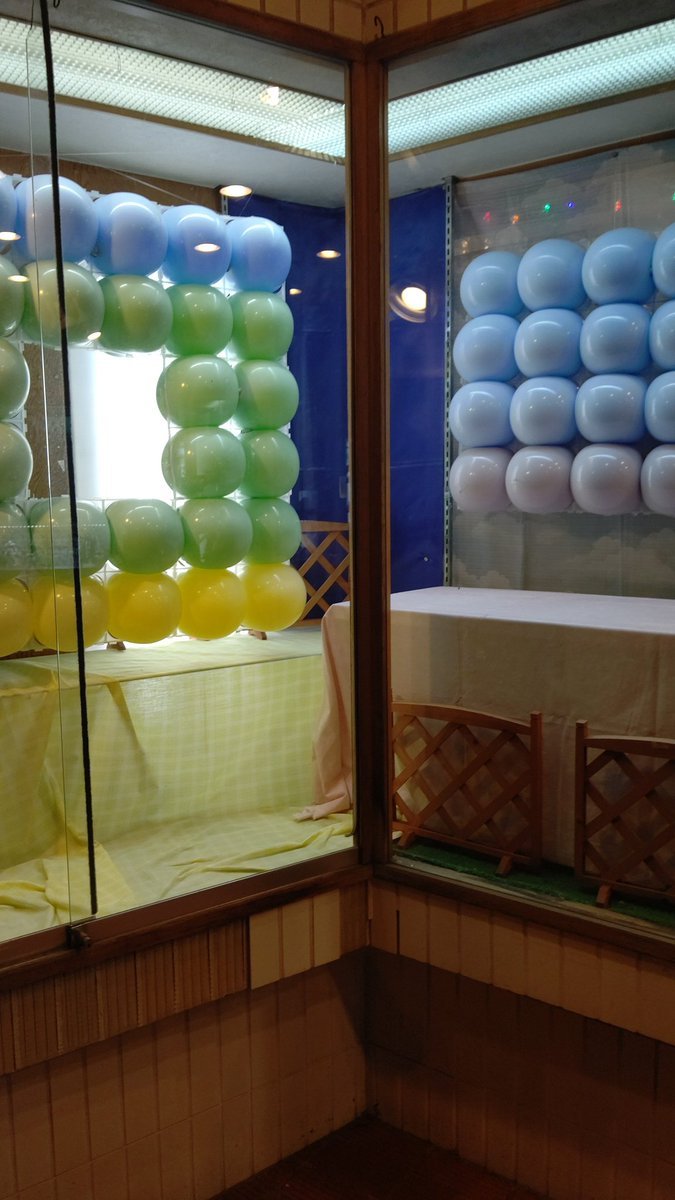 やっと模様替えに着手～もう少し夏を楽しみたいと思います🎈🎈 [おもちゃの平野【Twitter】]