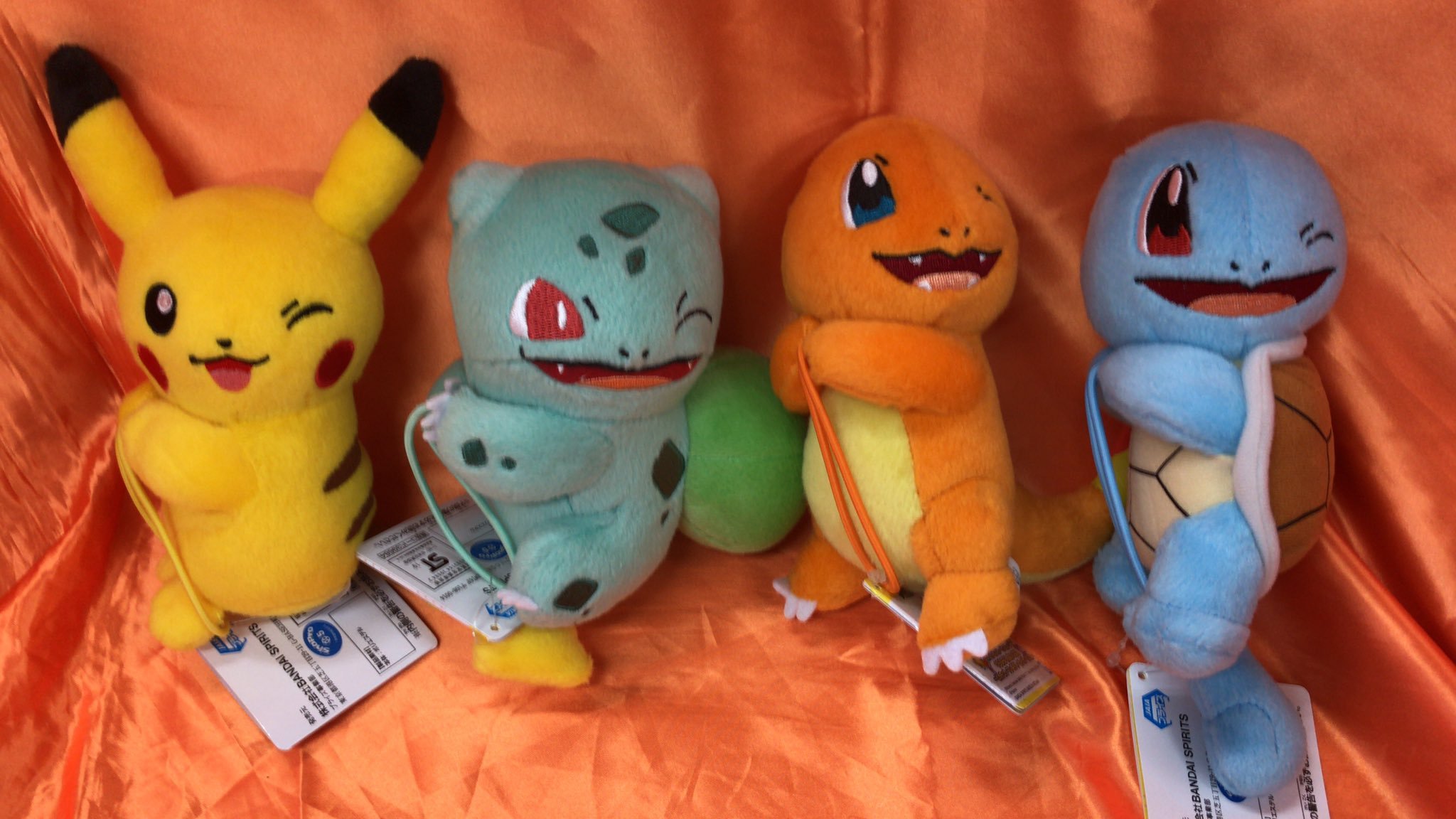 ポケットモンスター サンムーンより、ぐらぶらりんぬいぐるみ 〜ピカチュウ・フシギダネ・ヒトカゲ・ゼニガメ〜が入荷しました。カバンなどに付ける... [ワンダーシティ札幌 プラボ札幌西町店【Twitter】]