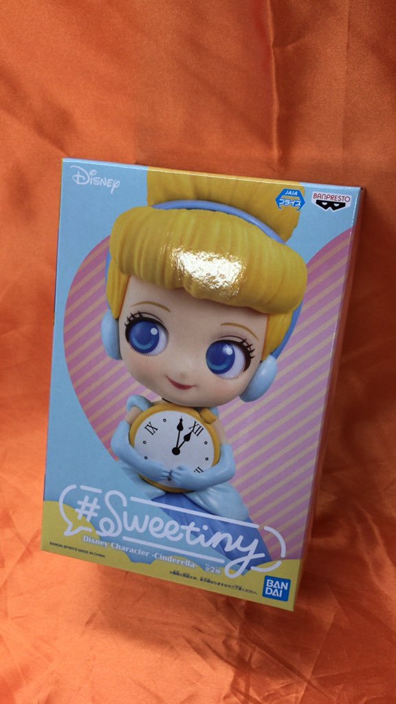 #Sweetiny Disney Character -C inderella- が入荷しました。時計を抱えたシンデレラのフィギュアです。時... [ワンダーシティ札幌 プラボ札幌西町店【Twitter】]