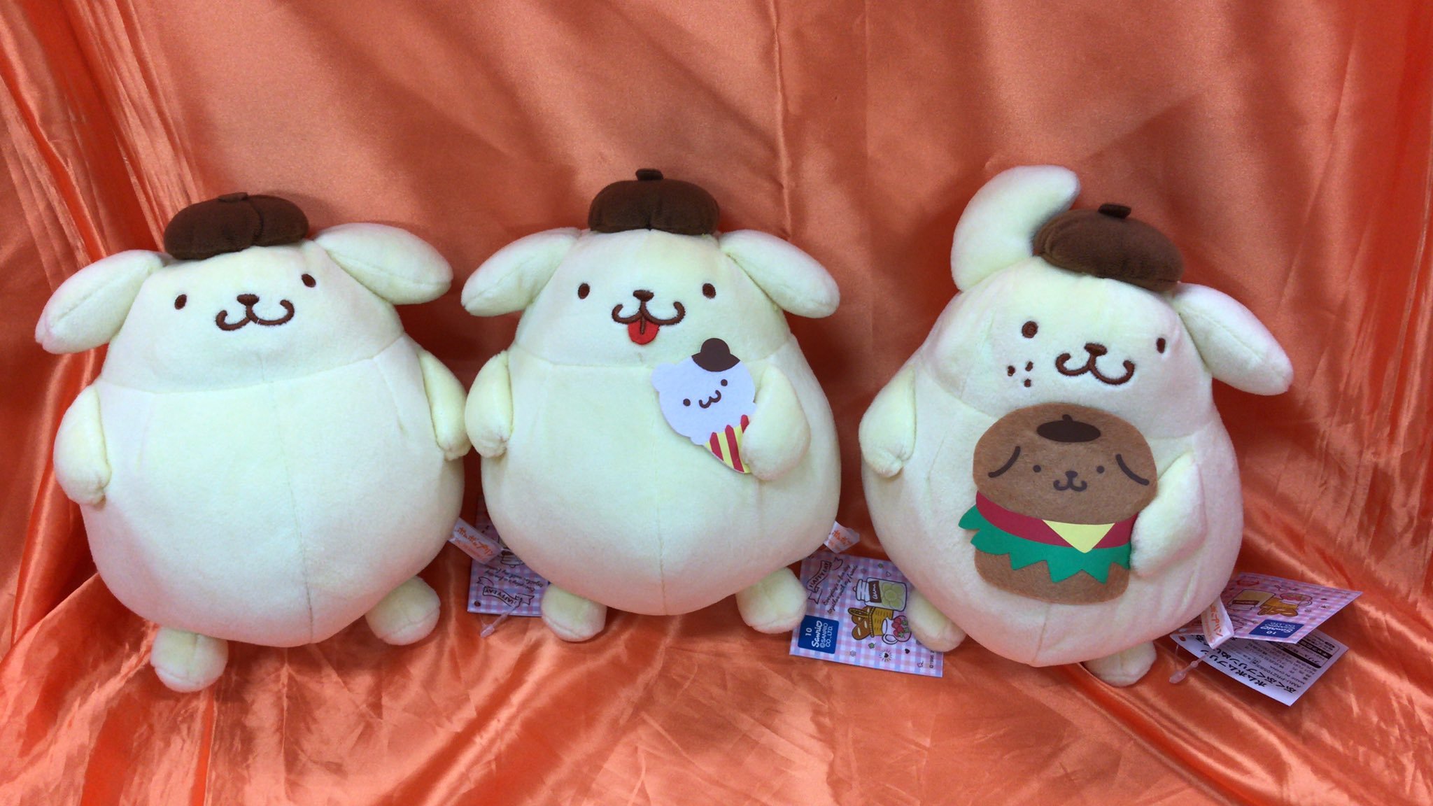 ポムポムプリン　ぷくぷくプリンぬいぐるみが入荷しました。アイスやハンバーガーを食べてますね…そんなんだからこんな体型に… こちらもナムコ限定... [ワンダーシティ札幌 プラボ札幌西町店【Twitter】]