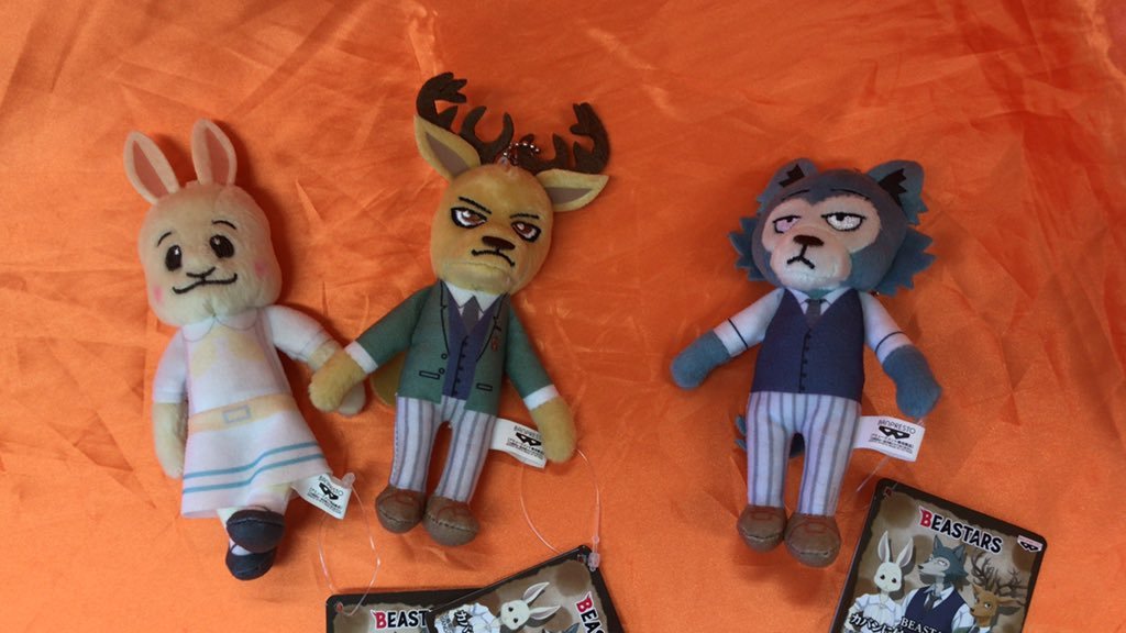 話題のアニメBEASTARSのカバンに付けられるぬいぐるみが入荷しました。レゴシ、ハル、ルイの3人(?)ですが、ハルの数が非常に少ないのでお... [ワンダーシティ札幌 プラボ札幌西町店【Twitter】]