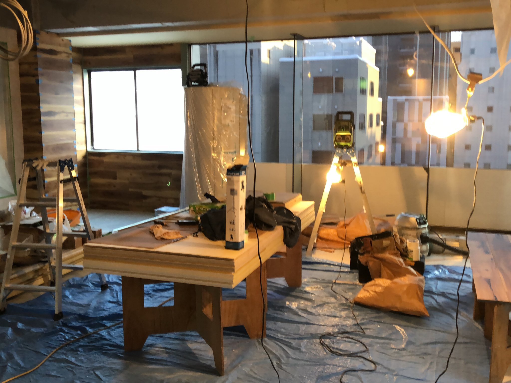 【本日の営業時間】 大通店11:00-19:00 平岸店11:00-17:00  エゾボリックジムも急ピッチで工事が進んでおります pic.... [EZOBOLIC（エゾボリック）【Bulkuppu】]