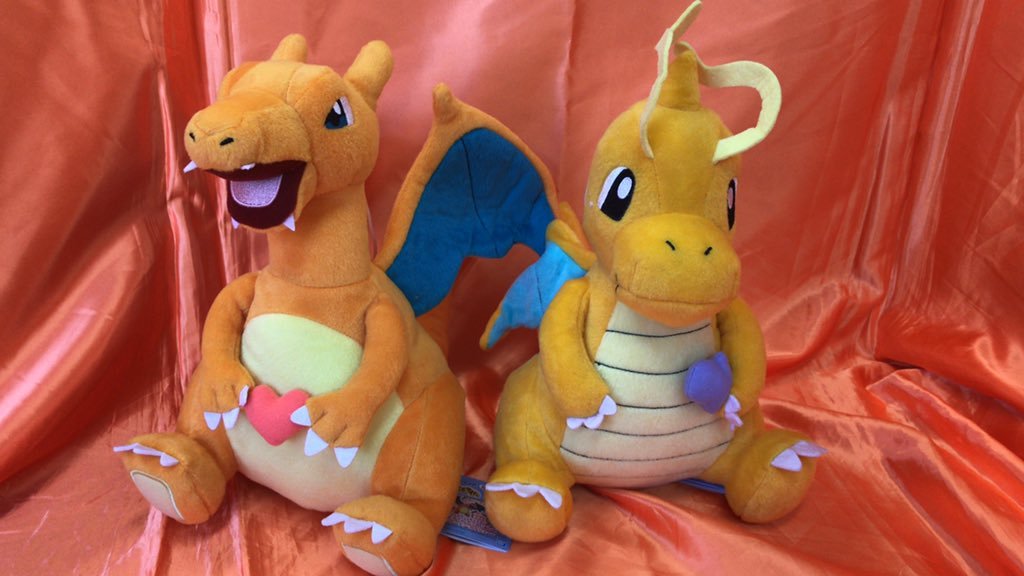 ポケットモンスター　もぐもぐタイム　でっかいぬいぐるみ  〜リザードン・カイリュー〜　が入荷しました。こちらも果物をもぐもぐし... [ワンダーシティ札幌 プラボ札幌西町店【Twitter】]