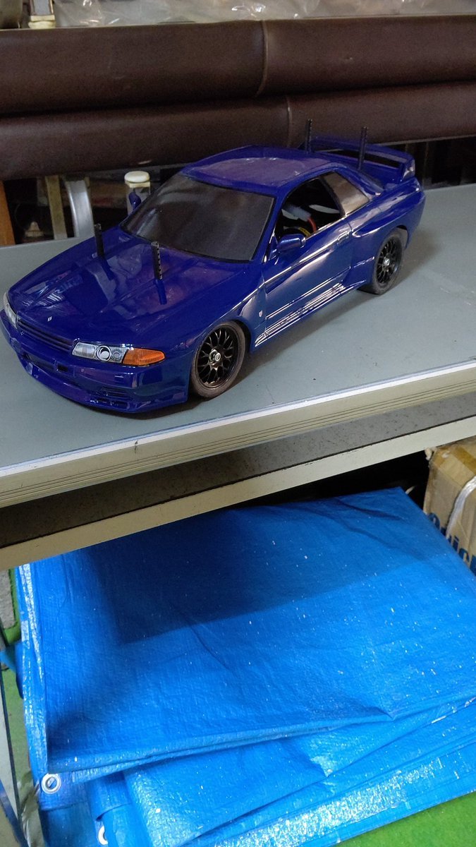 社長のラジコン出来たー(大嘘) [おもちゃの平野【Twitter】]