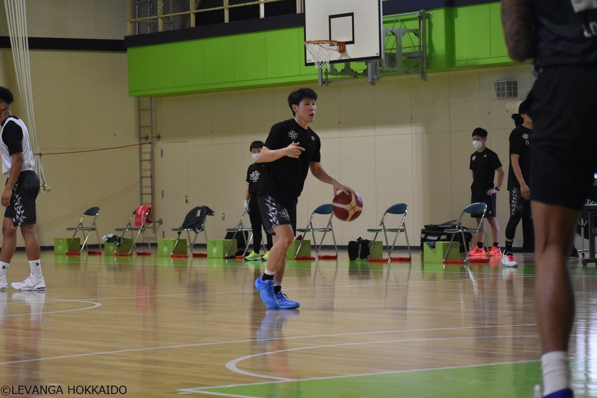 【プレシーズンゲームvs三遠前メディア公開練習】#4 #寺園脩斗 選手コメント「古巣との対戦ですが、開幕まで間もないので、自分たち... [レバンガ北海道【Twitter】]
