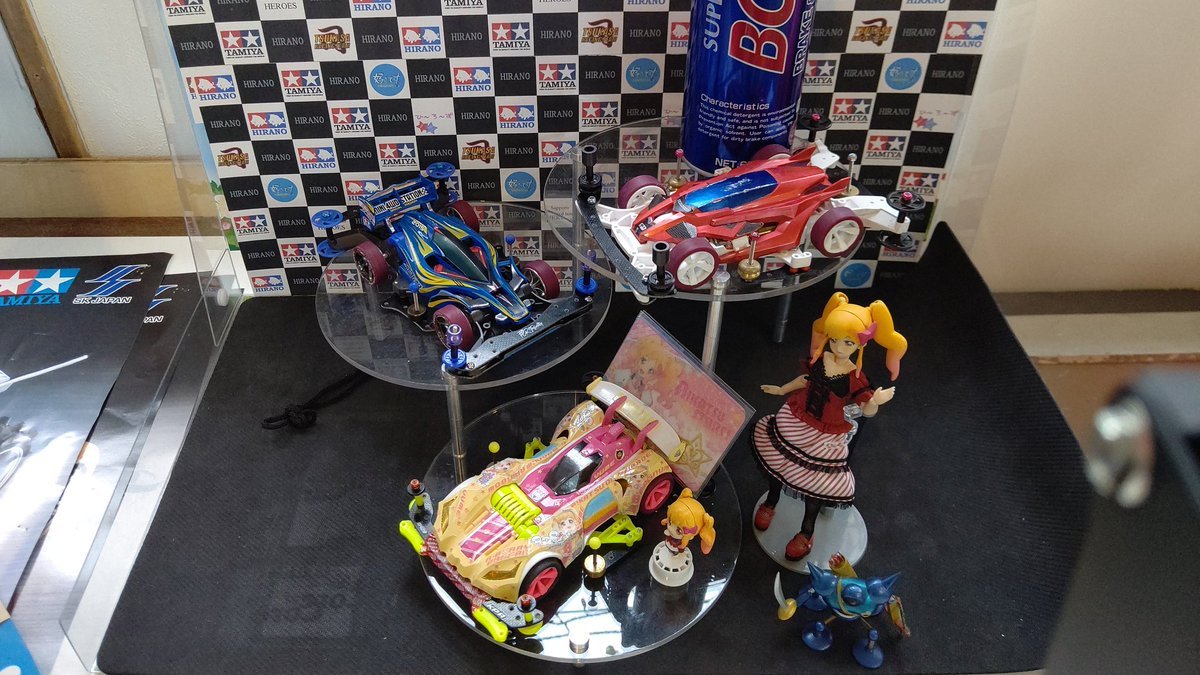 おもちゃの平野ミニ四駆大会、KPR部門優勝は、お父さんです！今日の大会全て優勝ですね！おめでとうございます！ [おもちゃの平野【Twitter】]