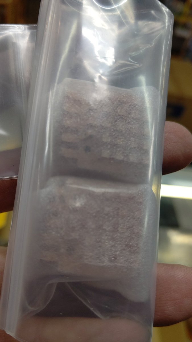 モーターヒートシンク入荷しました！キラキラしてます！金と同じと書いて銅！威厳を感じます！ [おもちゃの平野【Twitter】]