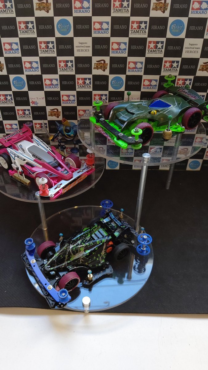 おもちゃの平野ミニ四駆大会、KPR部門優勝はどんさんです！緑大蛇は、安定して速かった！おめでとうございます！ [おもちゃの平野【Twitter】]