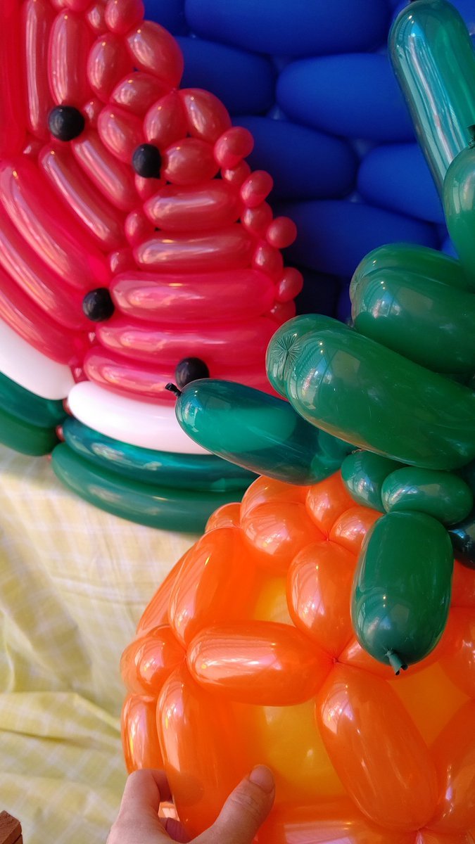 スイカ🍉パイナップル🍍#バルーンアート 、#おもちゃの平野 [おもちゃの平野【Twitter】]