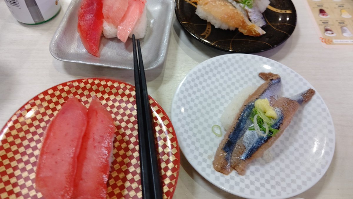今日の晩御飯はお手軽寿司です [おもちゃの平野【Twitter】]
