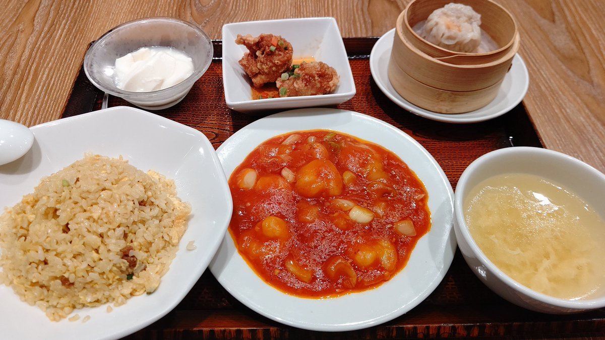 今日のお昼は、お手軽中華です(笑) [おもちゃの平野【Twitter】]