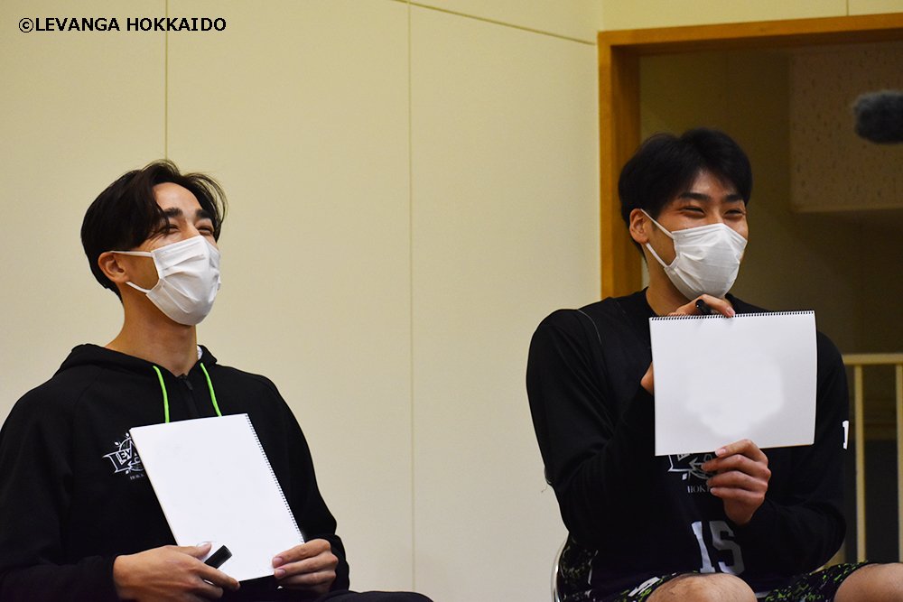 📺J:COMチャンネル札幌『#レバDUN！』毎日放送中📺11月放送回はご覧いただいておりますでしょうか…？今月はレバンガが誇る二大画伯、... [レバンガ北海道【Twitter】]