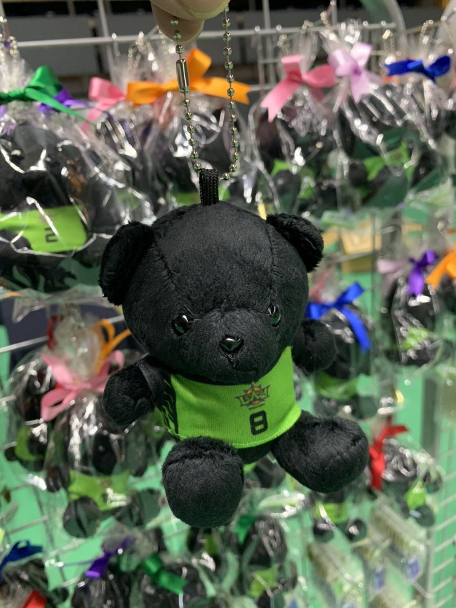 🧸本日新登場🧸今シーズンのユニフォームを着用したユニフォームベアが本日より販売開始🐻✨0,2,3,5,7,8,10,11,15,16,... [レバンガ北海道【Twitter】]