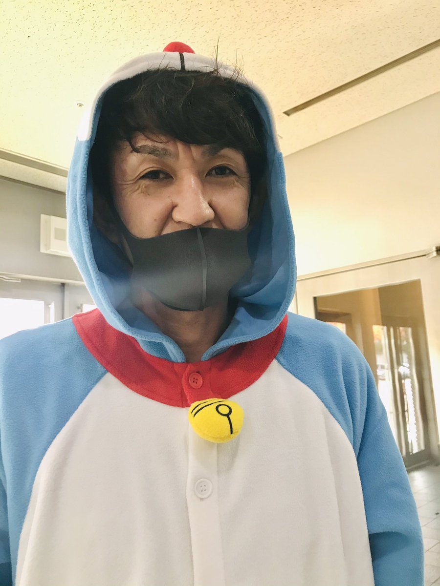 ⏰まもなく15:15頃〜コートのTO(コートサイド中央、ベンチがある側)付近にて、#中村剛大 さんと #折茂武彦 社長によるミニトークをし.... [レバンガ北海道【Twitter】]