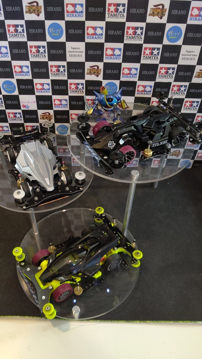 おもちゃの平野ミニ四駆大会、KPR部門優勝は、やぁまだ君です！波瀾だらけの予選を高得点で勝ち抜き、見事な優勝です！おめでと... [おもちゃの平野【Twitter】]