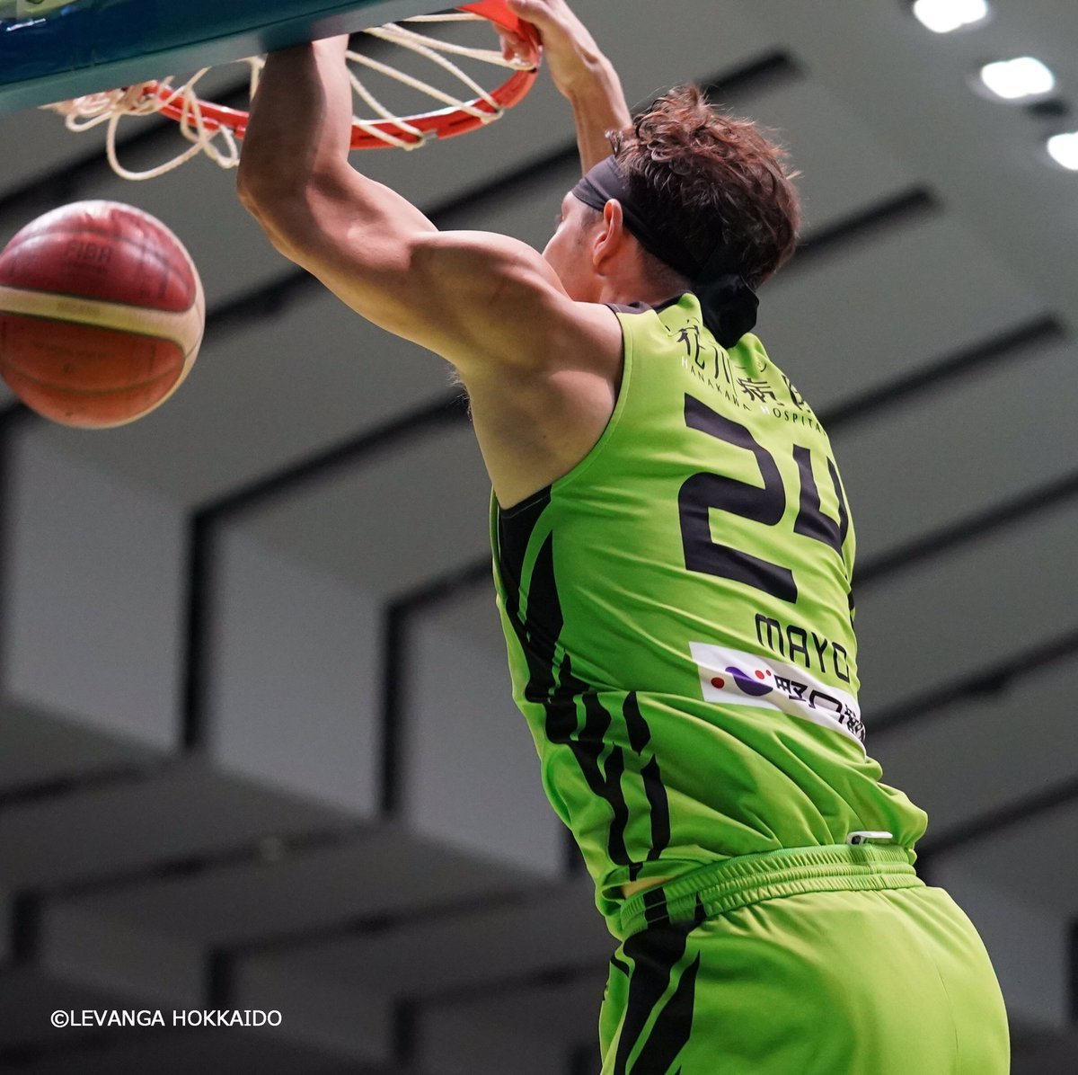 📸10/21秋田戦の写真をアップ📸https://t.co/JTLmdeyBM2#Bリーグ #レバンガ北海道 [レバンガ北海道【Twitter】]