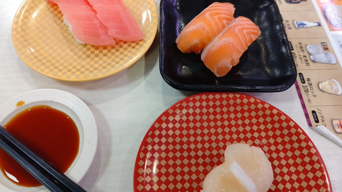 今日の晩御飯は、お手軽寿司ですね(笑) [おもちゃの平野【Twitter】]