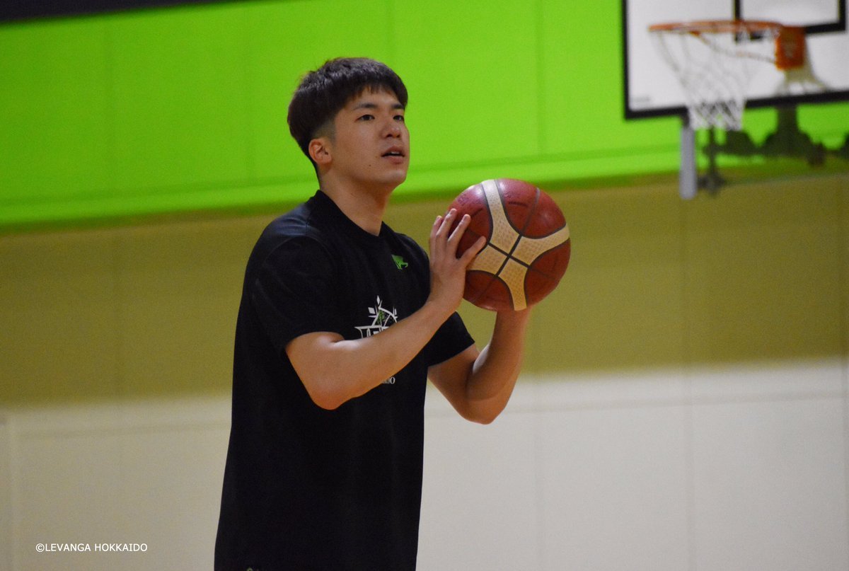 渋谷戦前 #内田旦人 選手コメント「連敗が続いているが自分たちは下を向いていないし、ブースターの皆さんにホームで勝利を届けるチ... [レバンガ北海道【Twitter】]