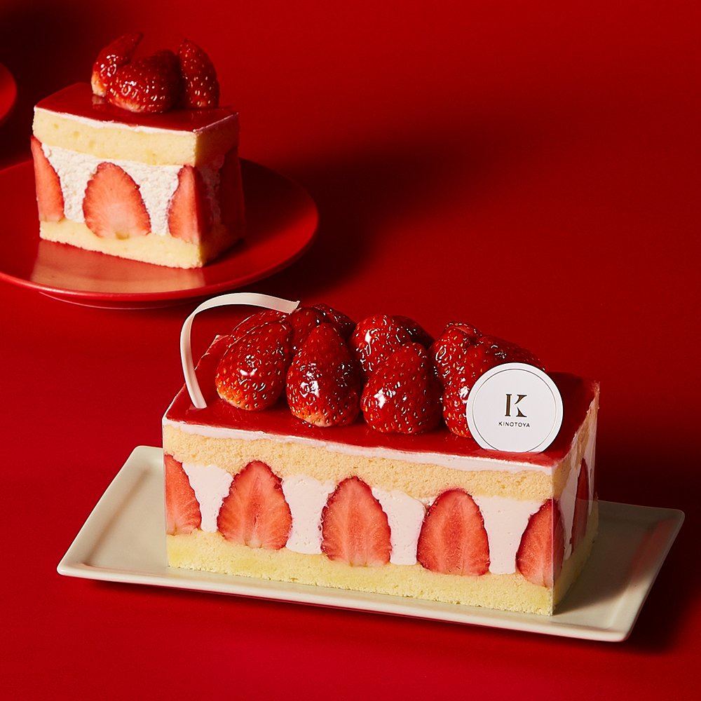 【宅配限定・先行発売】エクストライチゴショート真っ赤なイチゴをたっぷり使ったケーキ🍓フレッシュ生クリームとふわふわのスポン... [洋菓子きのとや【Twitter】]