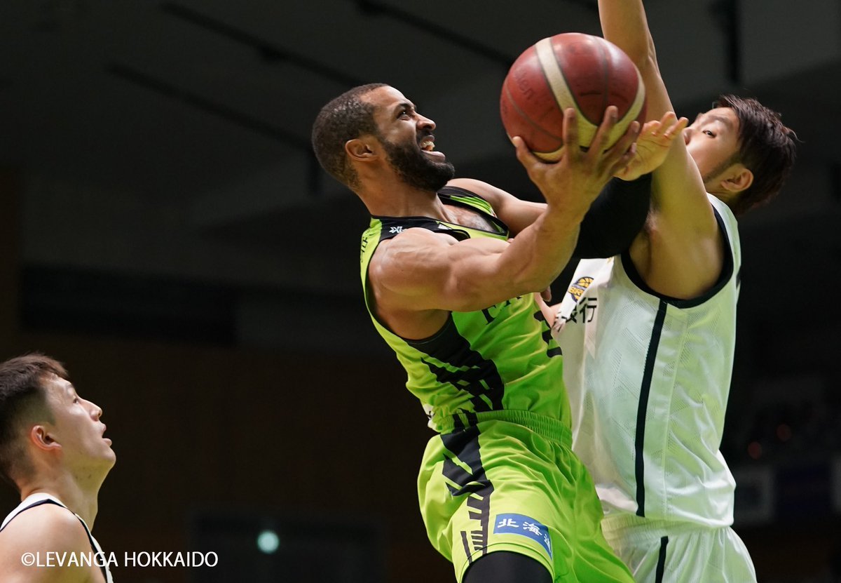 📝今日のハイライト📝『リバウンドを取り切る。』試合前日にそう話した ウィリアムズ選手。敗戦となったもののリバウンドは宇都宮に2本... [レバンガ北海道【Twitter】]