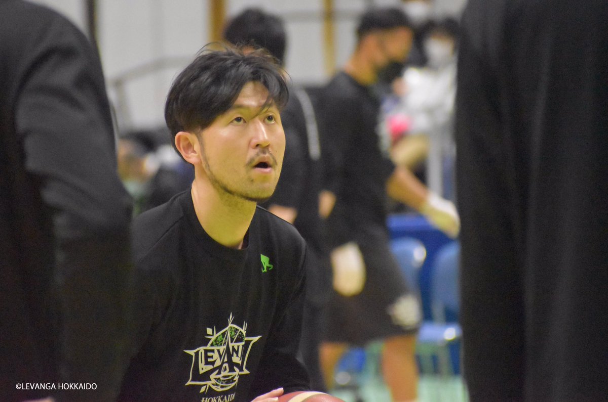 川崎戦チケット購入者を対象に行った公開練習には約300名のブースターの方々にご参加いただきました。明後日からの川崎戦、そしてまだ... [レバンガ北海道【Twitter】]