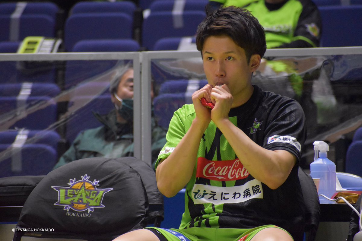 #エネルギーチャージ🔥#ごくごくタイム🐹🟢#葛原大智#2月5日#HBD#レバンガ北海道#Bリーグ https://t.co/JLmji... [レバンガ北海道【Twitter】]