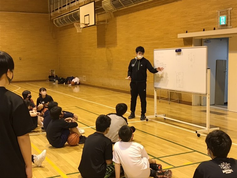 【採用情報】エナジー溢れるアカデミーコーチ募集🏀レバンガ北海道では新規校の開校を見据えアカデミーコーチを募集中‼️一緒に将来... [レバンガ北海道【Twitter】]
