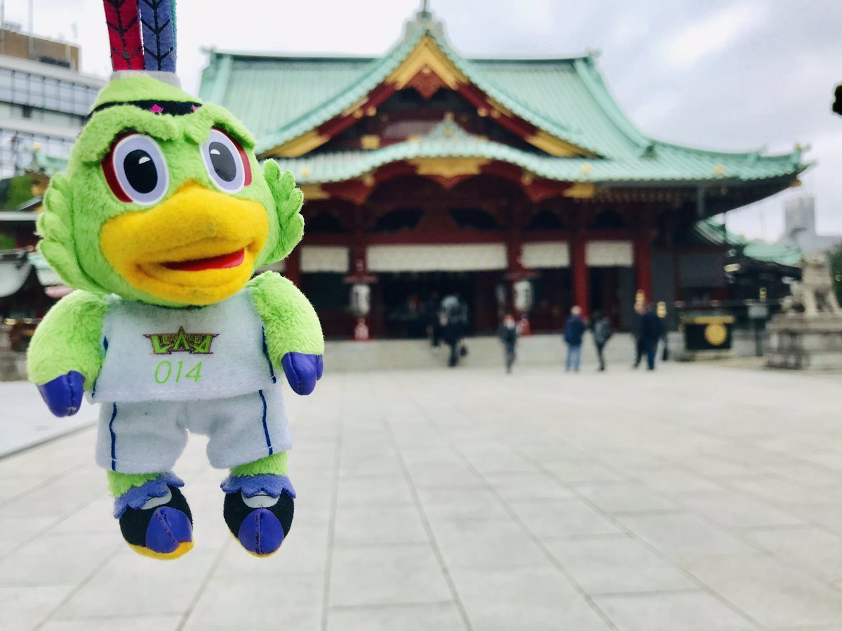 チームはAWAYでの連戦が続きます。北海道を離れての旅が続きます。『B.LEAGUE MASCOT OF THE YEAR 2020-21』... [レバンガ北海道【Twitter】]