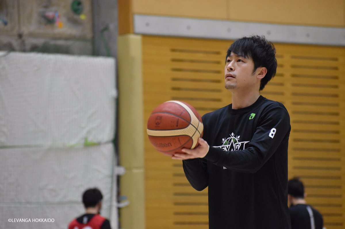 大阪戦前 #多嶋朝飛 選手コメント「これからもタフな状況が続くことには変わりないので、チーム全員で準備していることをまずは大阪... [レバンガ北海道【Twitter】]