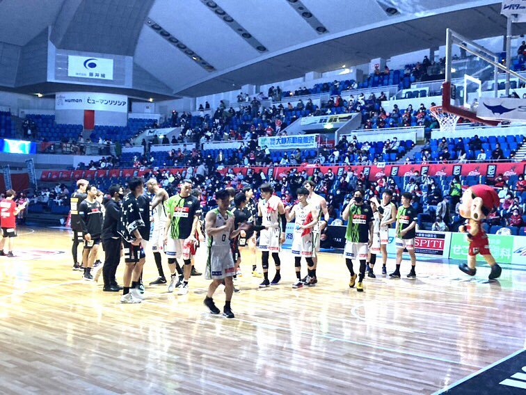 #Bリーグ 2020-21 SEASON Vol.432021.3.21.SUNおおきにアリーナ舞洲【GAME END】大阪エヴェッサ 81... [レバンガ北海道【Twitter】]