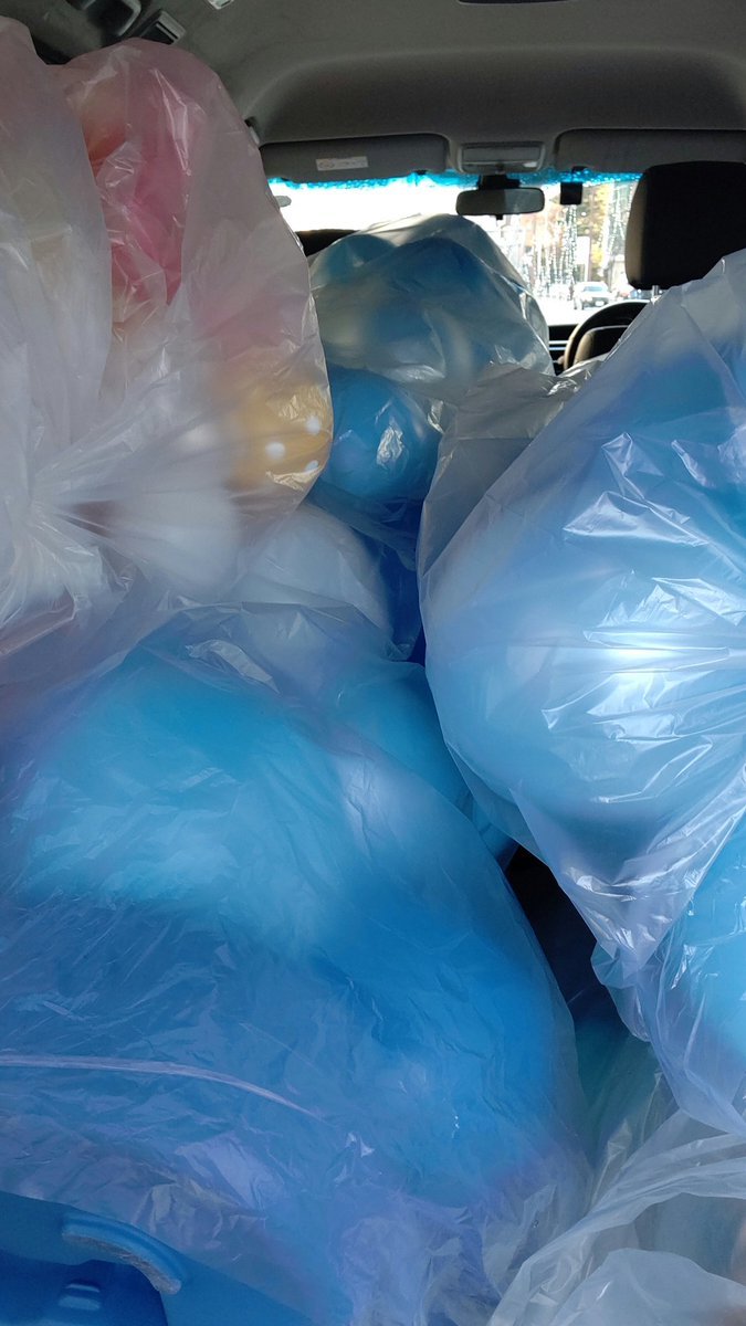 ミニ四駆レーサーの･･･じゃなくて風船仕事の朝は早い😆 [おもちゃの平野【Twitter】]