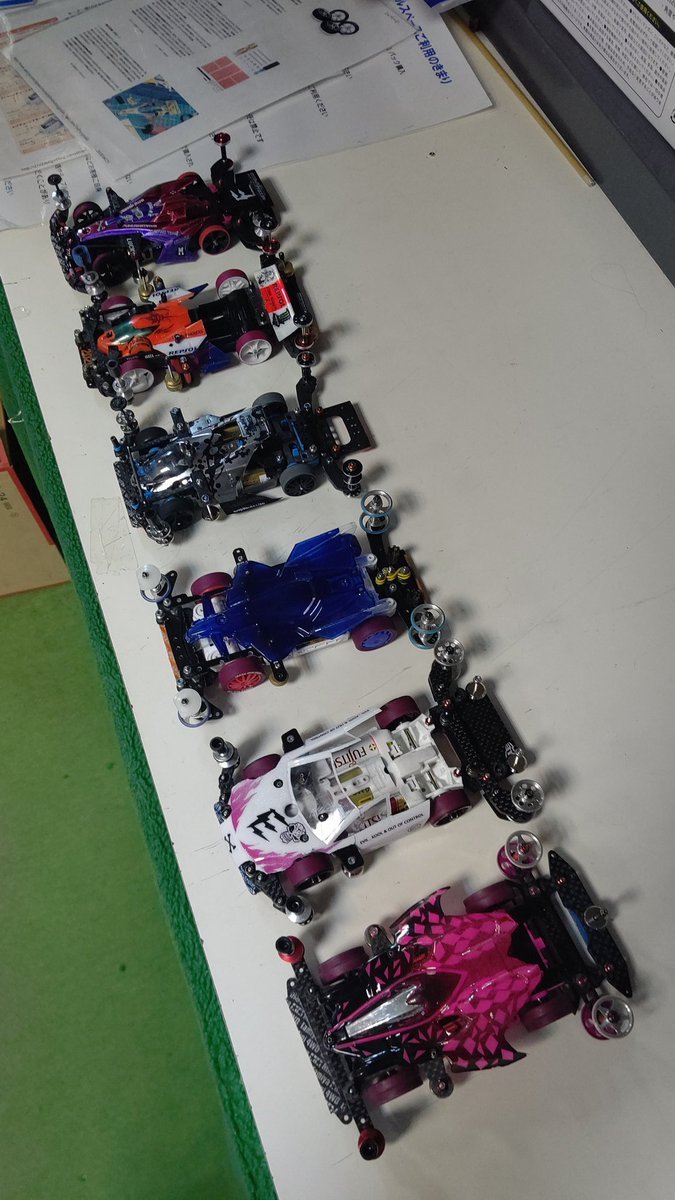 おもちゃの平野ミニ四駆大会オープン部門準決勝始めまーす [おもちゃの平野【Twitter】]