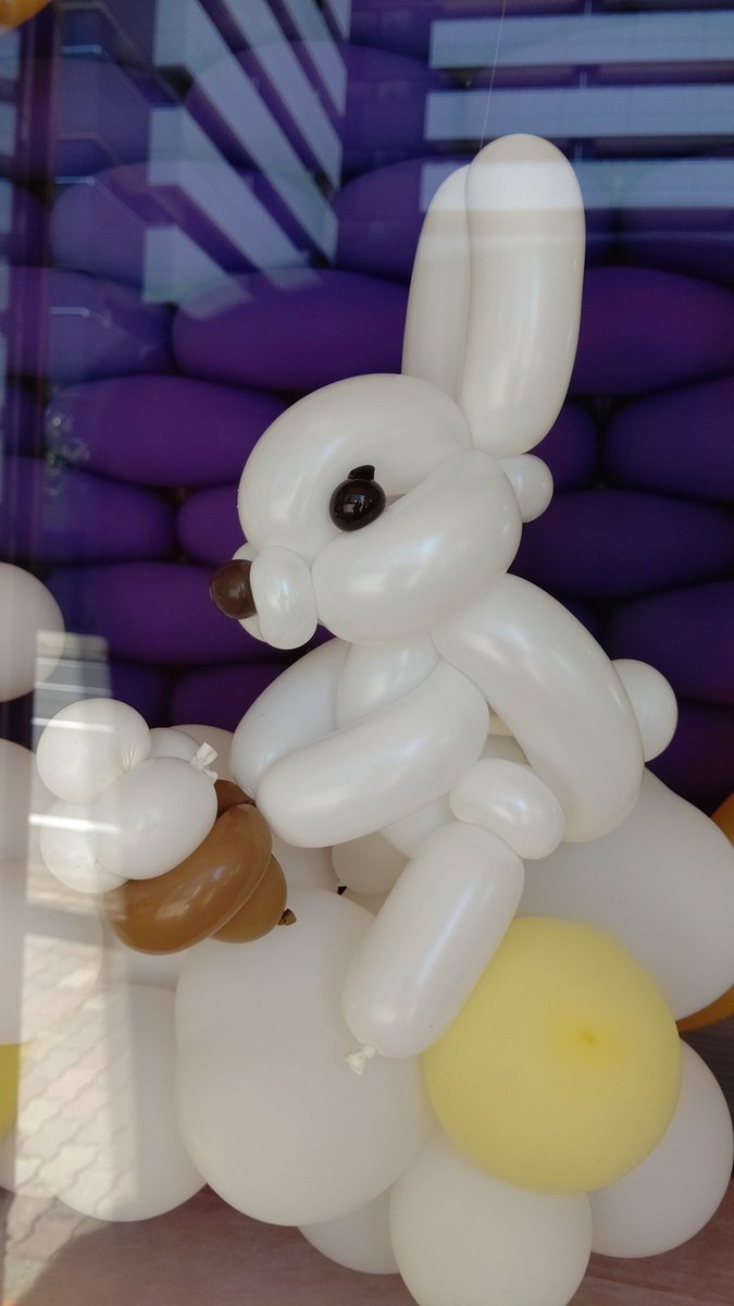 ちょい足し🐰#バルーンアート #おもちゃの平野 [おもちゃの平野【Twitter】]