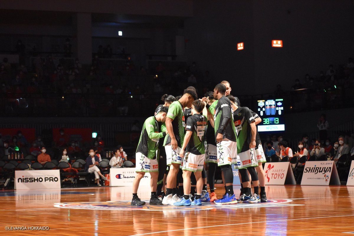 GAME DAY.開幕からのAWAY連戦。大型補強で爆発的な得点力のある島根に対し、相手を上回るエナジーと凡事徹底、その積み重ねで今季... [レバンガ北海道【Twitter】]