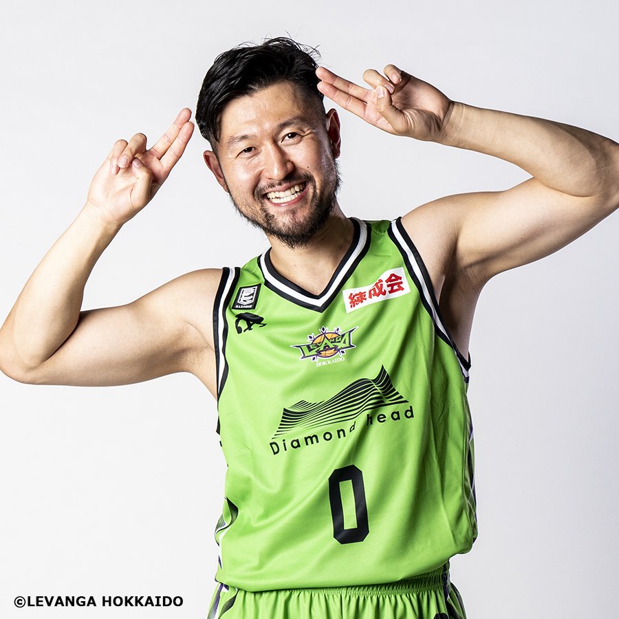 最後の一枠を決めるSNS投票📱☝本日12/8(水)23:59まで。既に選ばれている橋本竜馬選手も、チームメイトと一緒に出場できたら心強いだ... [レバンガ北海道【Twitter】]