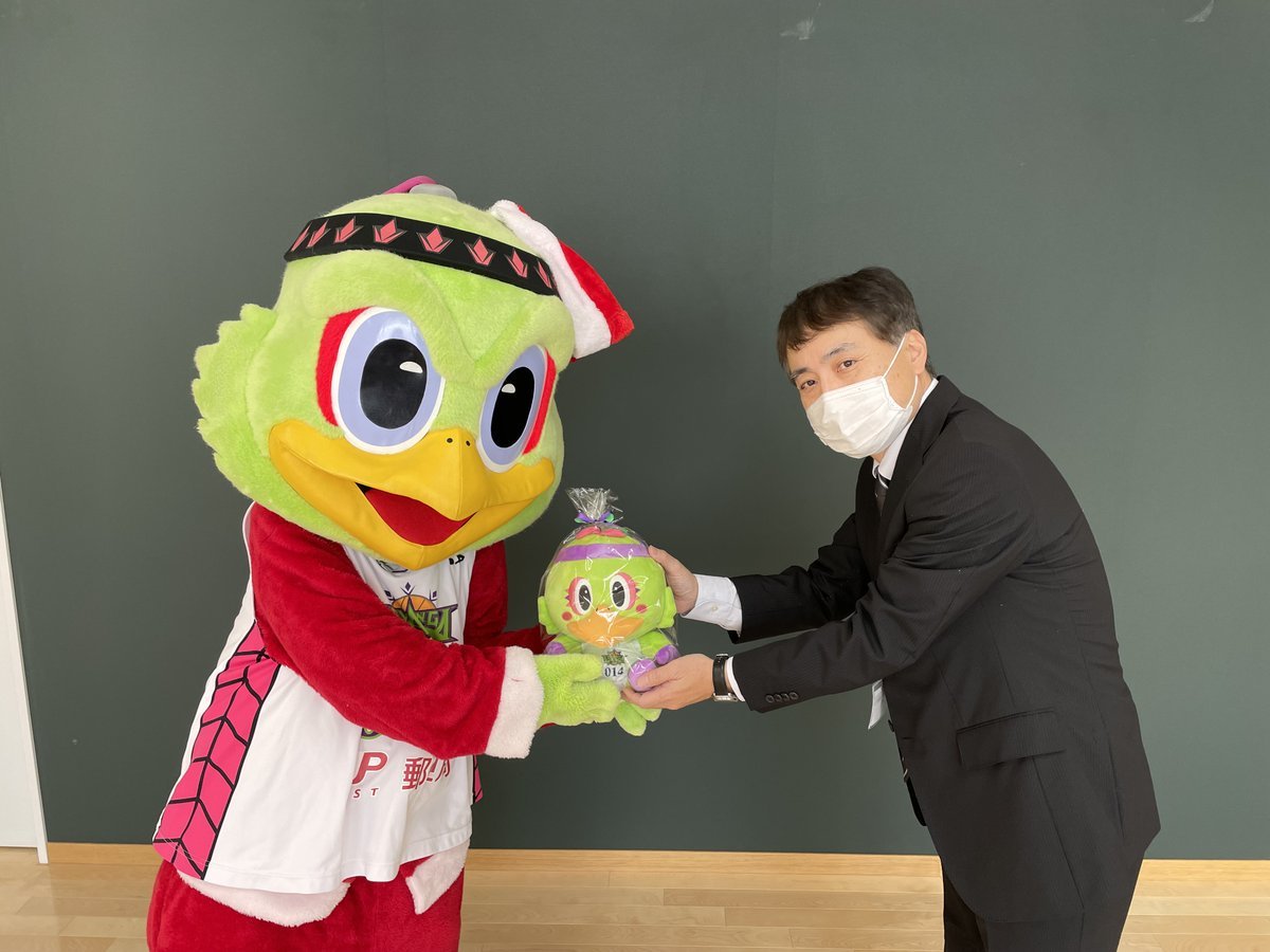 12/11(土)-12(日)大阪戦で実施した #テディベアトス 企画では￥97,734‐の募金が集まりました。たくさんのご協力ありがとうござ... [レバンガ北海道【Twitter】]