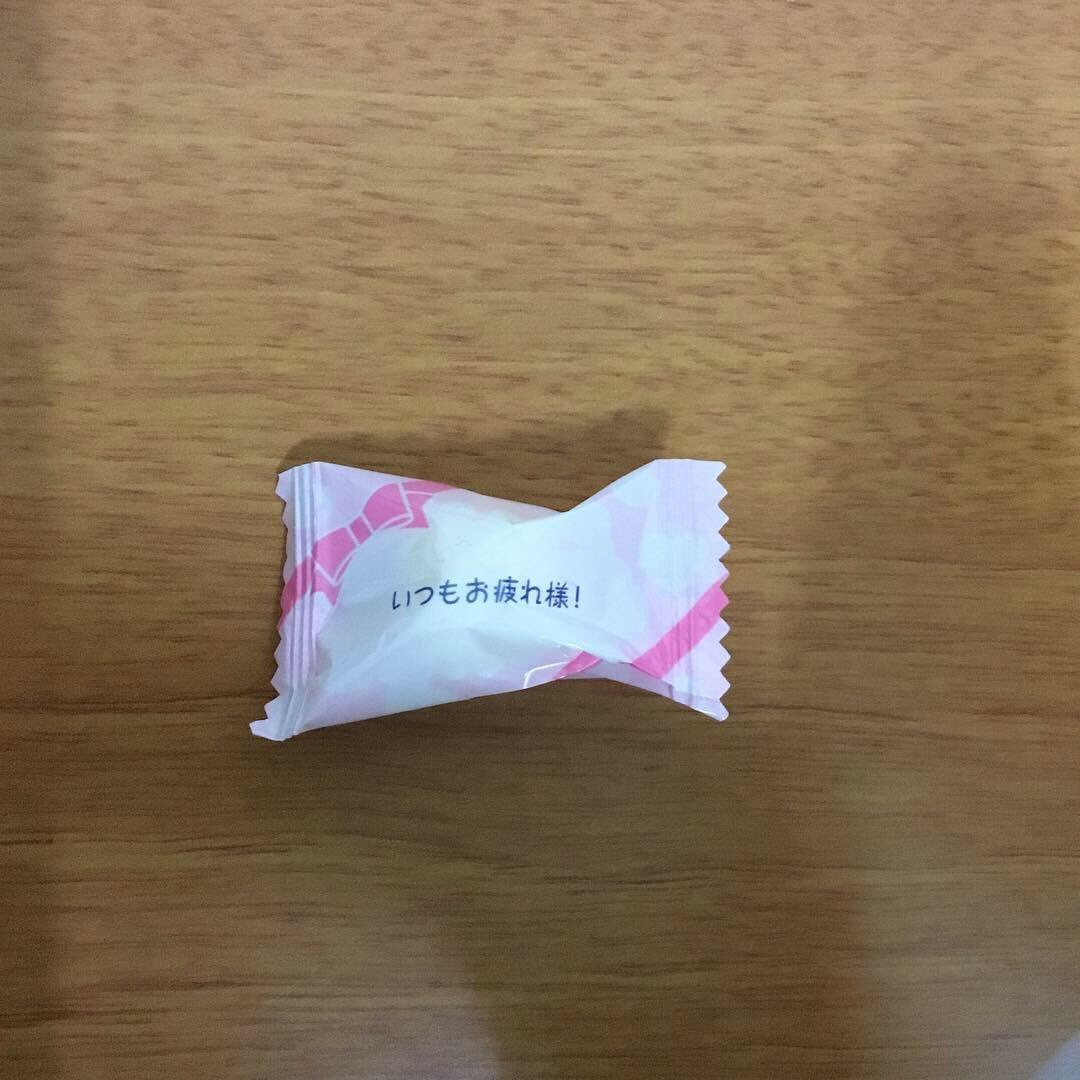 昨日はお休みしてすいませんでした🙇🏻‍♂️今日からまた頑張ります⤴️新人スタッフのリサも常連様方の優しさで徐々に慣れてきてはいますが..... [【Twitter】村やん家]