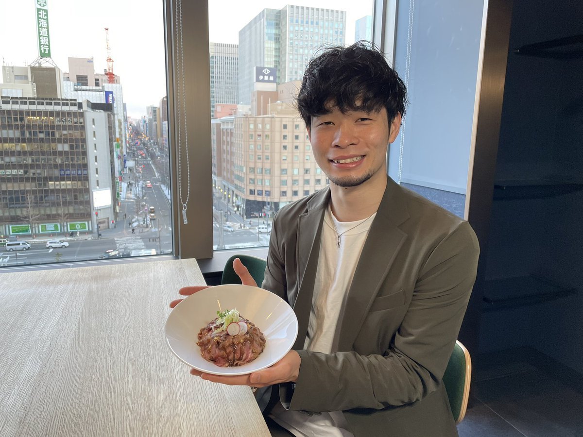 4月3日は #ジョンソンホームズ presentsゲームです🏀#中野司 選手がモデルで、とある動画の撮影を #inZONETABLE  で... [レバンガ北海道【Twitter】]