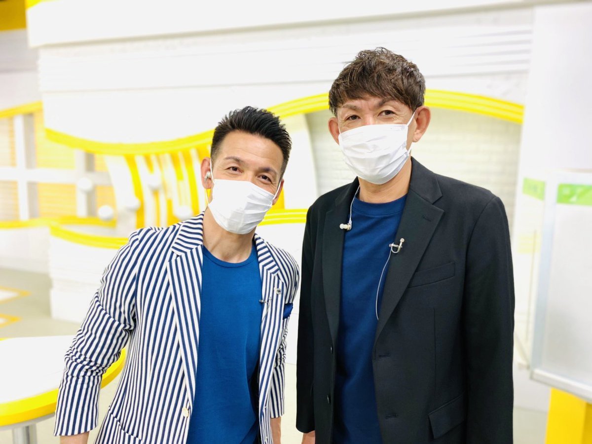 今朝の出演では、嬉しい再会も✨2020年末放送『緑の折茂と赤黒の健作』以来となる、#大森健作 さんにお会いしました😊😊⚽️🏀お会いする... [レバンガ北海道【Twitter】]