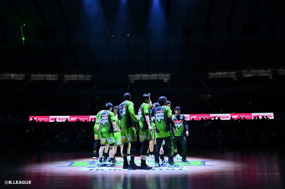 GAME DAY.残り僅かなホームゲーム。今日も、このチームで、ブースターの皆さんと一緒に、レバンガビクトリーしたい!!全力で、全... [レバンガ北海道【Twitter】]