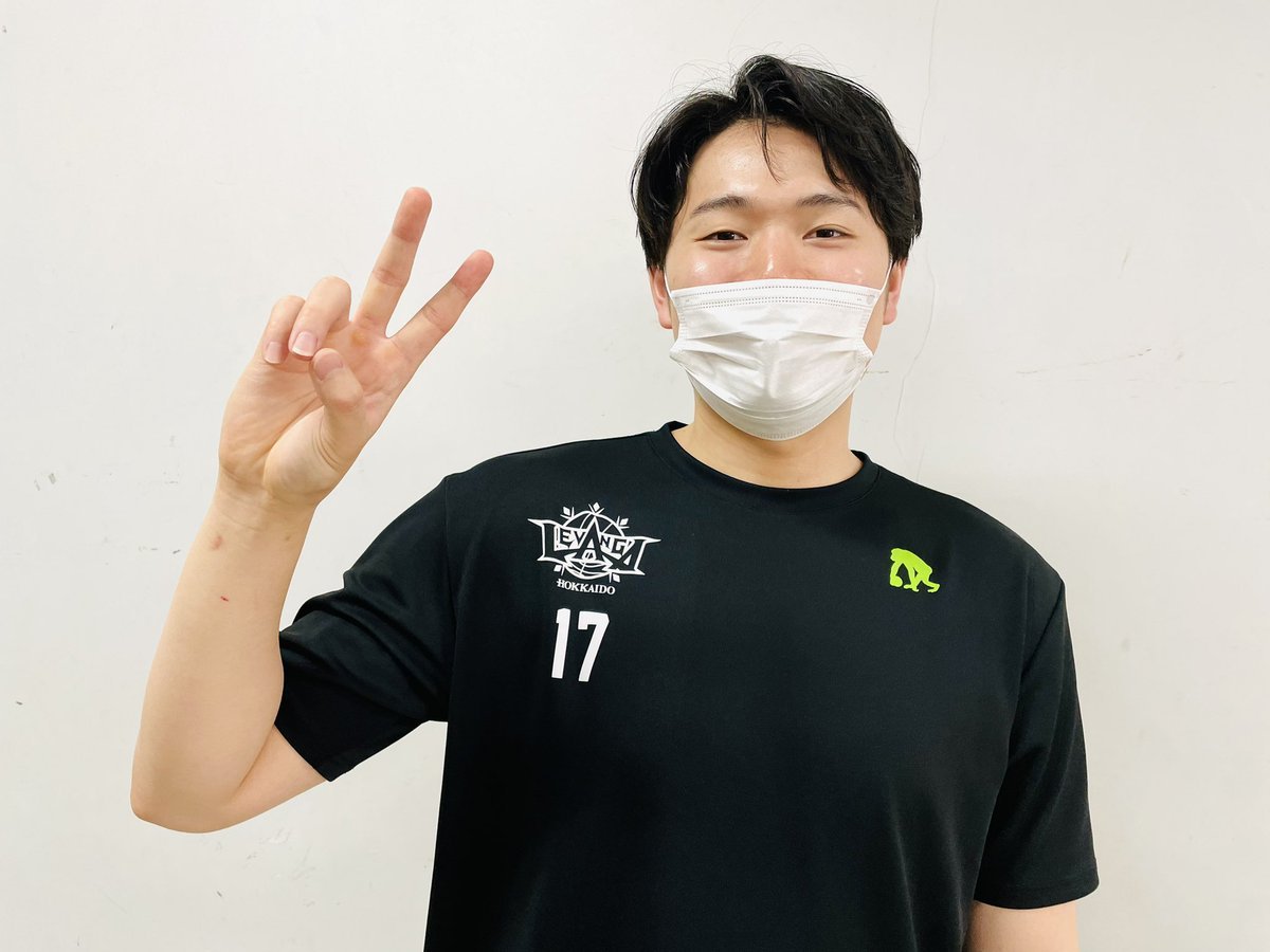 本日、ご家族からの愛を受け取った選手がこちらにも。キャリア初のダブルダブルを記録、MVPに輝いた #山口颯斗 選手✌️✨なんと、栃木... [レバンガ北海道【Twitter】]
