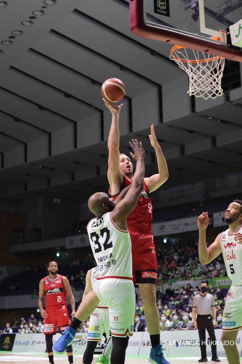 【GAME REPORT】B.LEAGUE 2021-22 SEASON 第36節2022.5.7.SAT.@北海きたえーる本日の試合後の ... [レバンガ北海道【Twitter】]