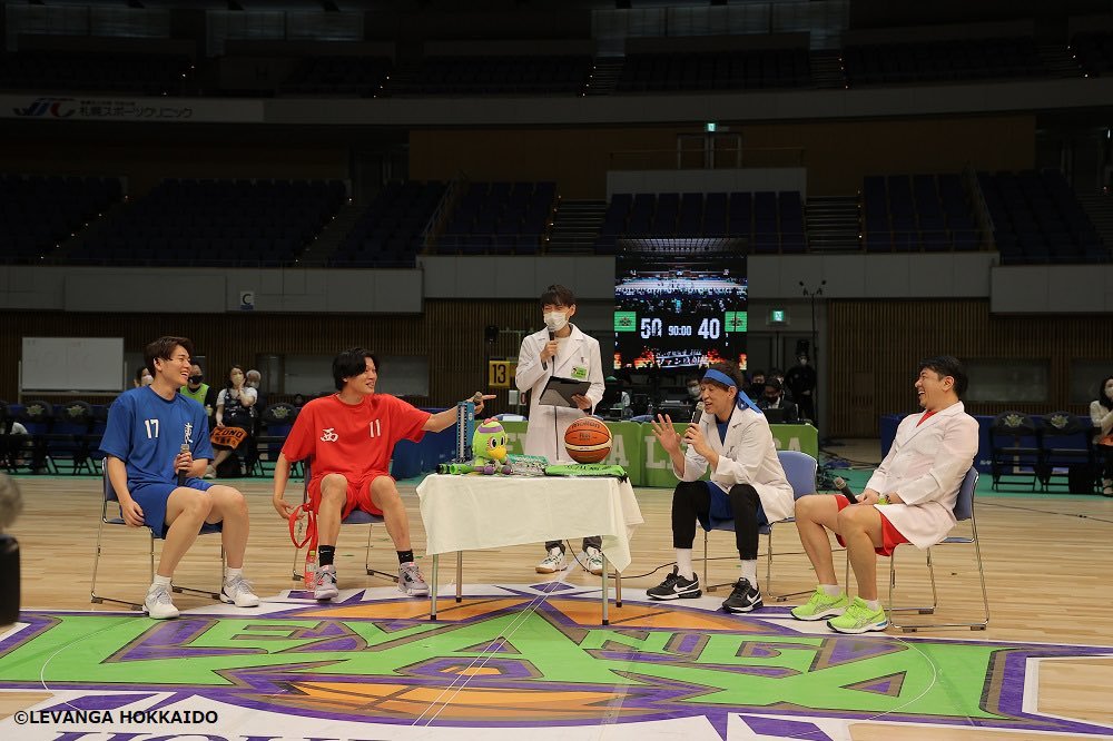 📺TV情報📺#UHB『Dr.折茂のレバンガホスピタル』、今晩の放送は24:35～。今回から3週連続で、レバブーの皆さまお待ちかねの、ファ... [レバンガ北海道【Twitter】]