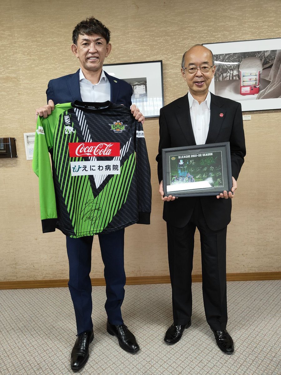 ⛹️‍♂️シーズン終了のご挨拶🙏オフィシャルパートナーである #北海道コカ・コーラボトリング株式会社 様へ2021-22シーズン終了のご挨... [レバンガ北海道【Twitter】]