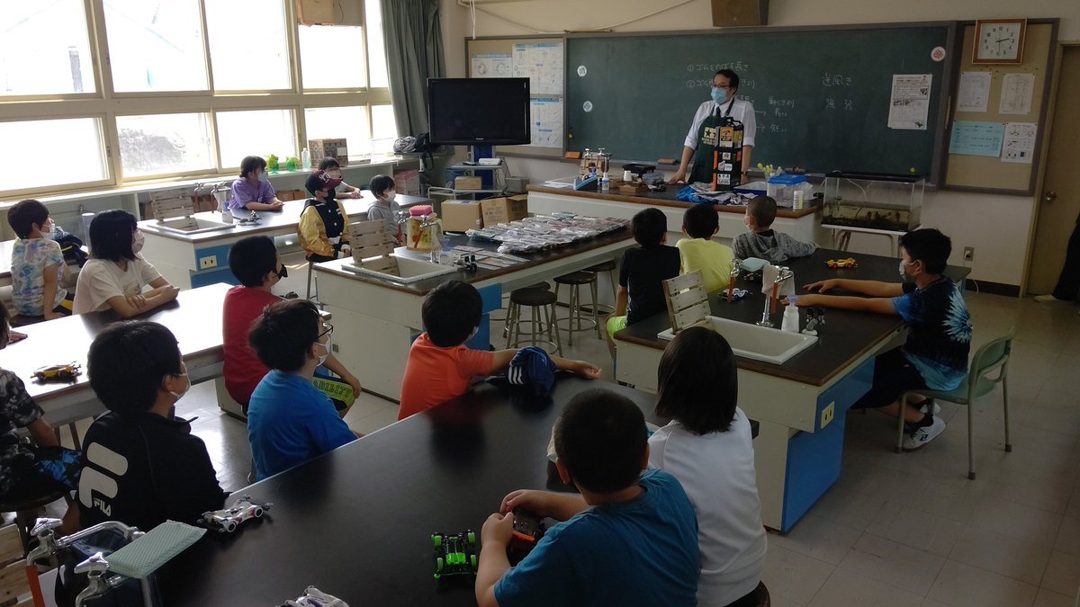 始まりました！#ミニ四駆教室 #おもちゃの平野 [おもちゃの平野【Twitter】]