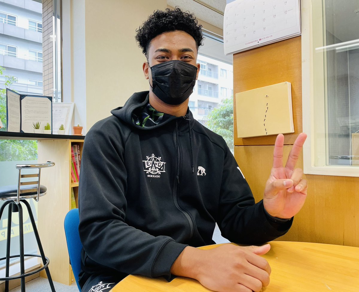 📻ラジオ情報📻このあと16:00～ #FMアップル 76.5MHz『Apple Smile』まるかじり！#レバンガ北海道 のコーナーに ... [レバンガ北海道【Twitter】]