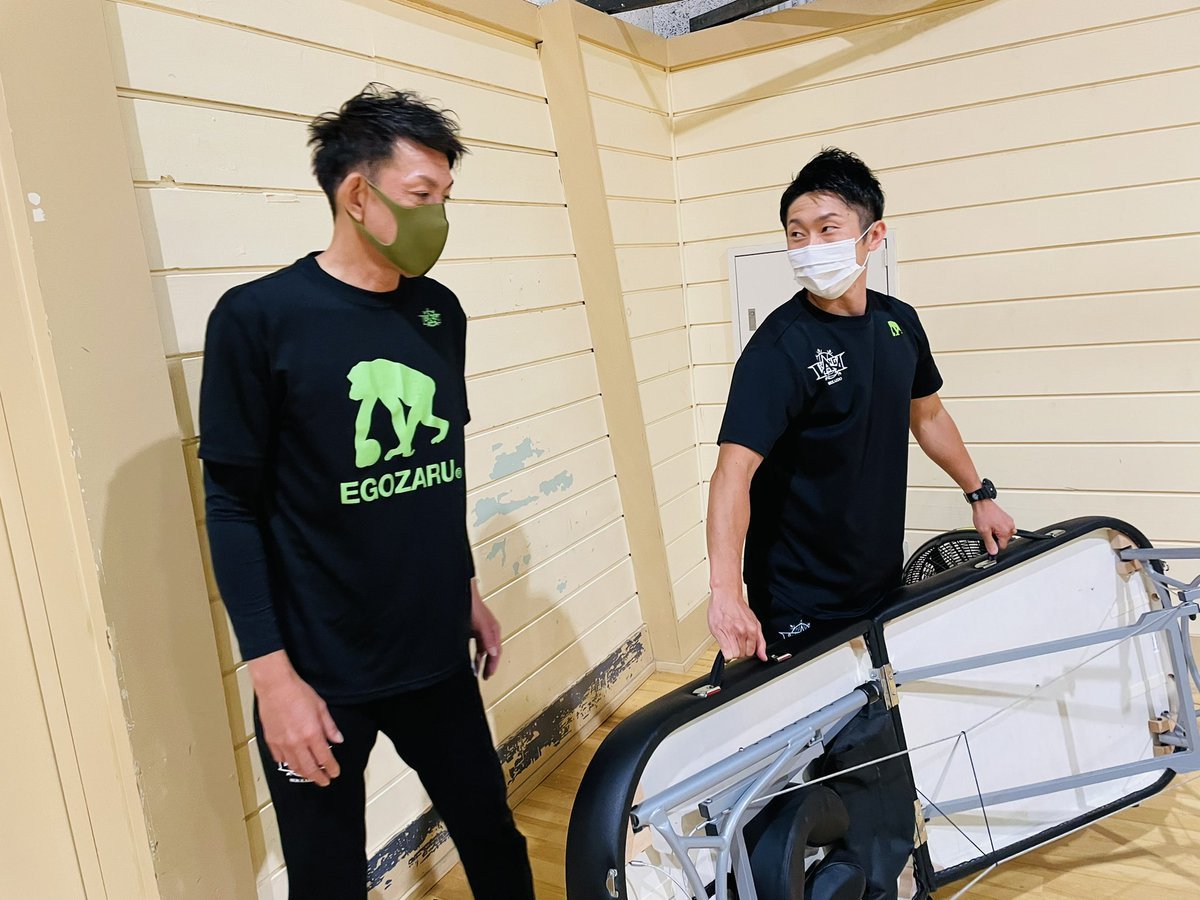 折茂武彦(52)、満身創痍ですが、最後に応援してきてくださった皆さまに、しっかりしたプレーを見せるために、必死です🔥最強のトレー... [レバンガ北海道【Twitter】]