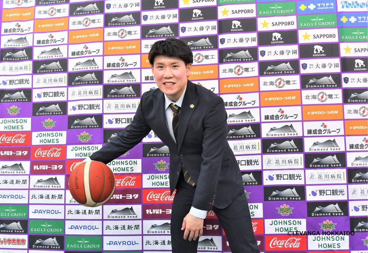 本日 #寺園脩斗 選手の2022-23シーズンの契約継続会見を実施いたしました。『ガードとしてチームを引っ張って勝たせられるように成... [レバンガ北海道【Twitter】]
