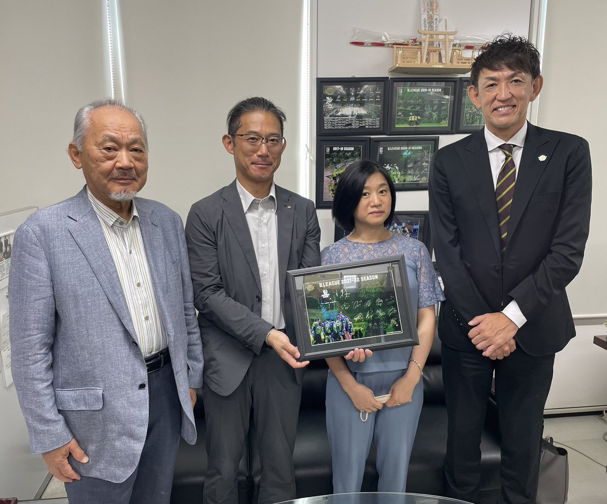 ⛹️‍♂️2021-22シーズン終了と新シーズンご支援のご挨拶🙏オフィシャルパートナーである #株式会社クリーンアップ 様へご挨拶訪問をさ... [レバンガ北海道【Twitter】]