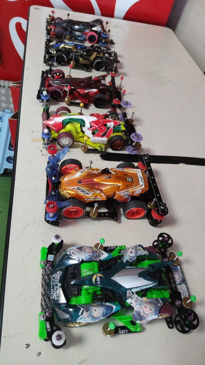 おもちゃの平野ミニ四駆大会KPR部門準決勝始めまーす!（笑） [おもちゃの平野【Twitter】]